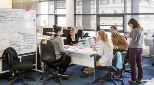 Huangyi Interactive Professional Class Huangyi Interactive Professional Class