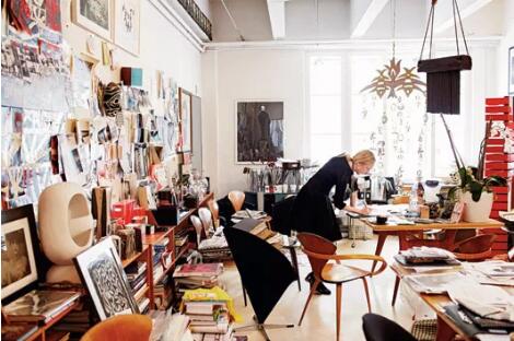 University of Manchester Textiles and Fashion University of Manchester Textiles and Fashion