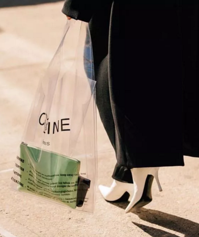 Studying Abroad in Fashion Design Studying Abroad in Fashion Design