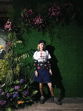 Trainer of Natural Light Art Overseas Fashion Design Collection Trainer of Natural Light Art Overseas Fashion Design Collection