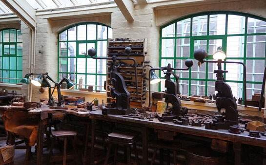 College of Jewellery, Birmingham City University College of Jewellery, Birmingham City University