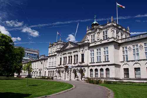 Accommodation for studying abroad in Cardiff University Accommodation for studying abroad in Cardiff University