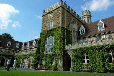 Does Brighton University have high requirements for studying abroad Does Brighton University have high requirements for studying abroad