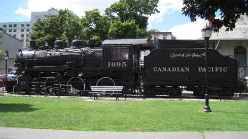 Studied in the UK at Kingston University for film production Studied in the UK at Kingston University for film production