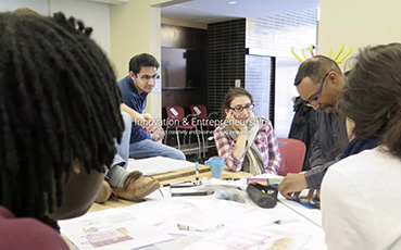 Carnegie Mellon University Studied in New Media Arts Carnegie Mellon University Studied in New Media Arts