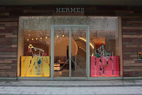Hermes window design works Hermes window design works