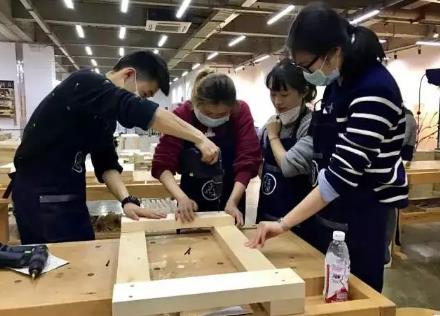 Natural light interdisciplinary practice project Natural light interdisciplinary practice project