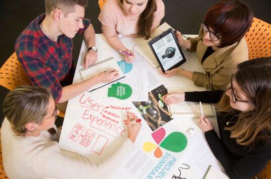 Application Conditions for User Experience Design of Savannah Academy of Art and Design Application Conditions for User Experience Design of Savannah Academy of Art and Design