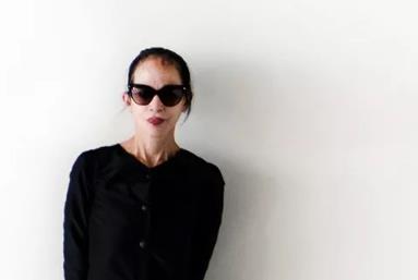 Fashion illustrator Fashion illustrator