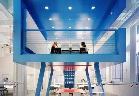 What diploma does fidm graduate from? What diploma does fidm graduate from?