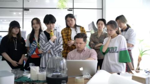 Parsons former admissions officer clothing design tutoring Parsons former admissions officer clothing design tutoring