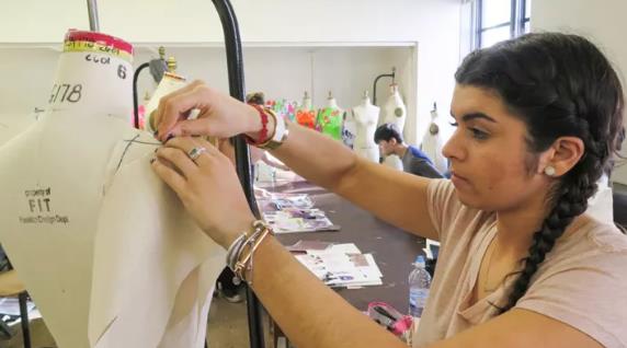 FIT Fashion Design FIT Fashion Design