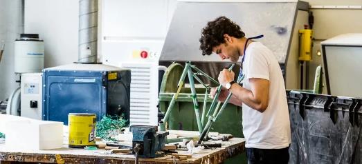  Innovative design engineering