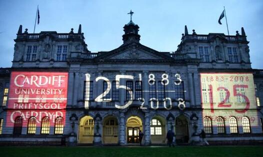 Graduate Advantage Major of Cardiff University Graduate Advantage Major of Cardiff University