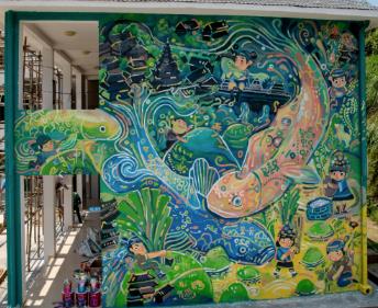 Wall painting of "Fish Boy" in Guangxi Gaoyou Primary School Wall painting of "Fish Boy" in Guangxi Gaoyou Primary School