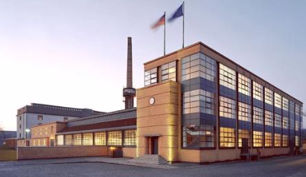 Application conditions for American architecture graduate students Application conditions for American architecture graduate students