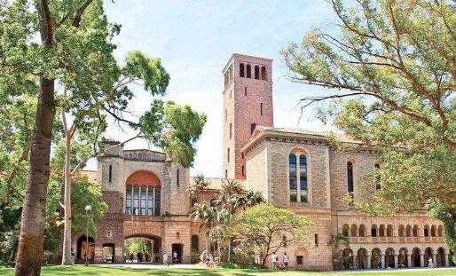 Is the University of Western Australia worth visiting? Is it safe? Is the University of Western Australia worth visiting? Is it safe?