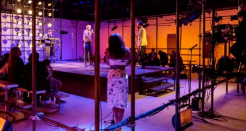 Stage Design of California Academy of Arts Stage Design of California Academy of Arts