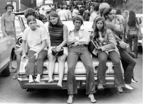 Hippy fashion trend on the street in the 1970s Hippy fashion trend on the street in the 1970s