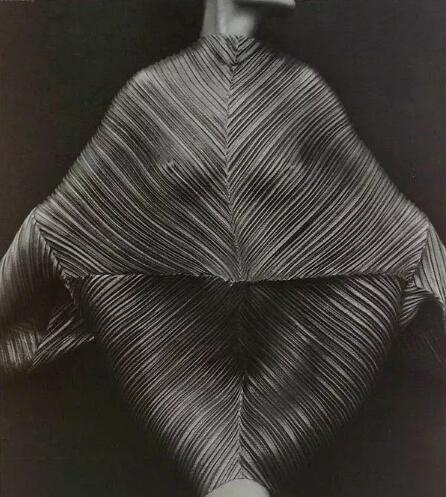 80's fashion trend 80's fashion trend