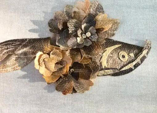 Crafts made of fish skin fabric Crafts made of fish skin fabric