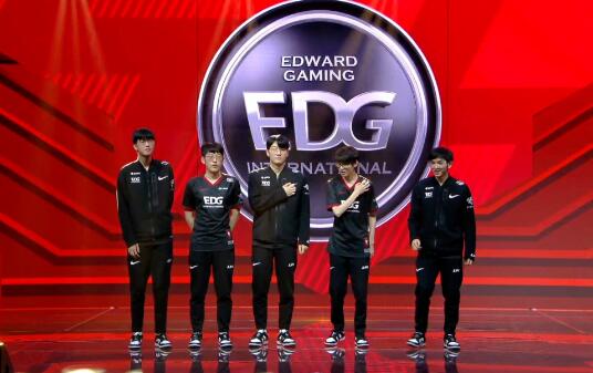 China's E-sports team has achieved good results in international competitions China's E-sports team has achieved good results in international competitions