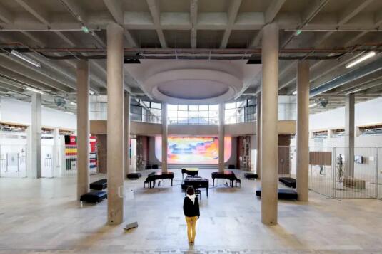 AA Architectural College Graduation Way AA Architectural College Graduation Way