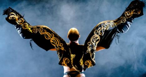 Dramatic Costume Design of London Fashion Institute Dramatic Costume Design of London Fashion Institute