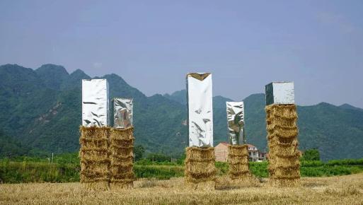 Artists' works of previous Busy Bar Art Festival Artists' works of previous Busy Bar Art Festival