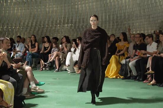 Marangoni College/Marangoni College 2023 Paris Fashion Show Marangoni College/Marangoni College 2023 Paris Fashion Show