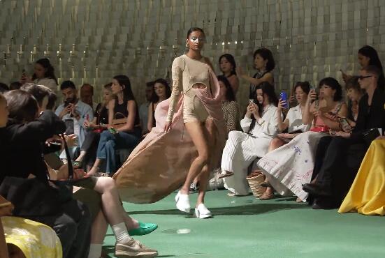 Marangoni College/Marangoni College 2023 Paris Fashion Show Marangoni College/Marangoni College 2023 Paris Fashion Show